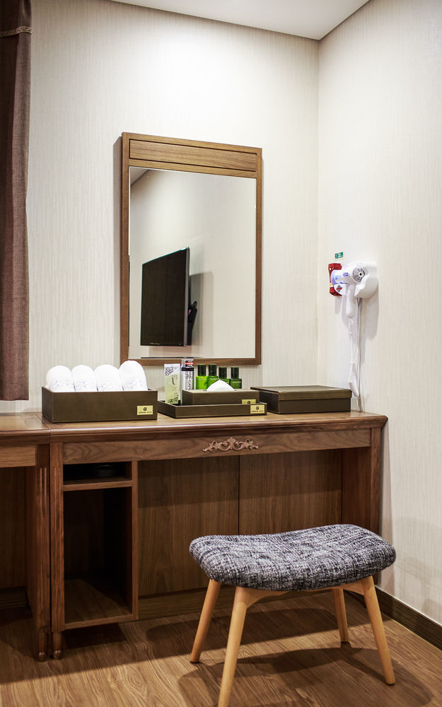 Hotel Harmony