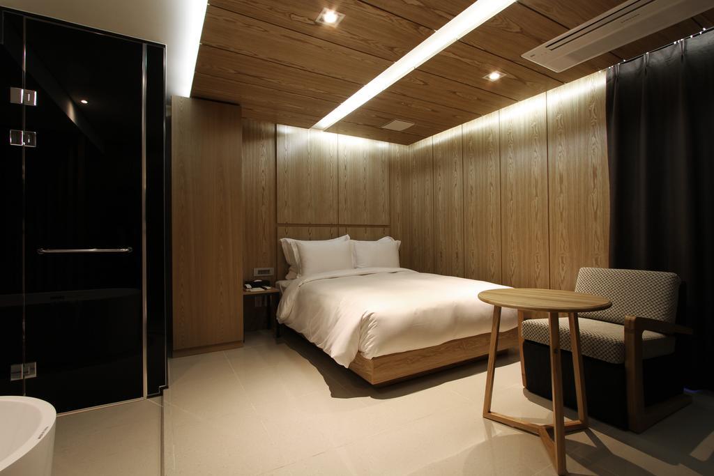 Richwell 3*