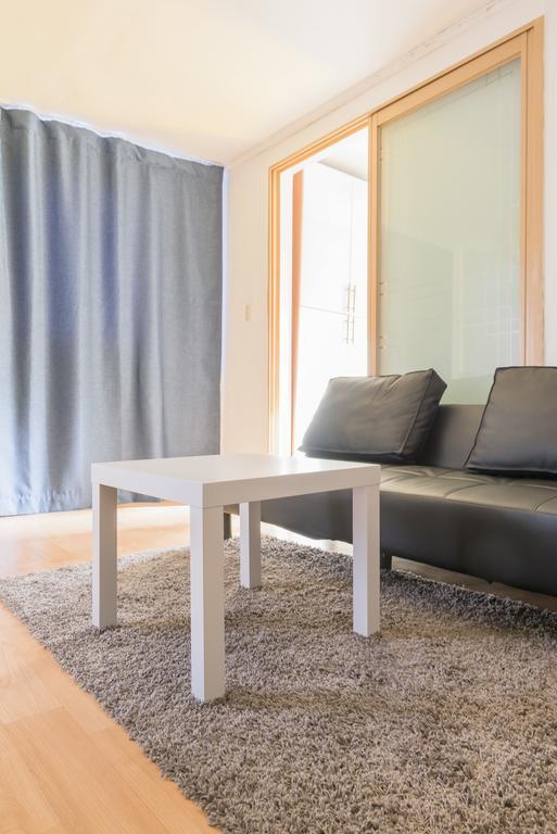 Galleria Apartment *