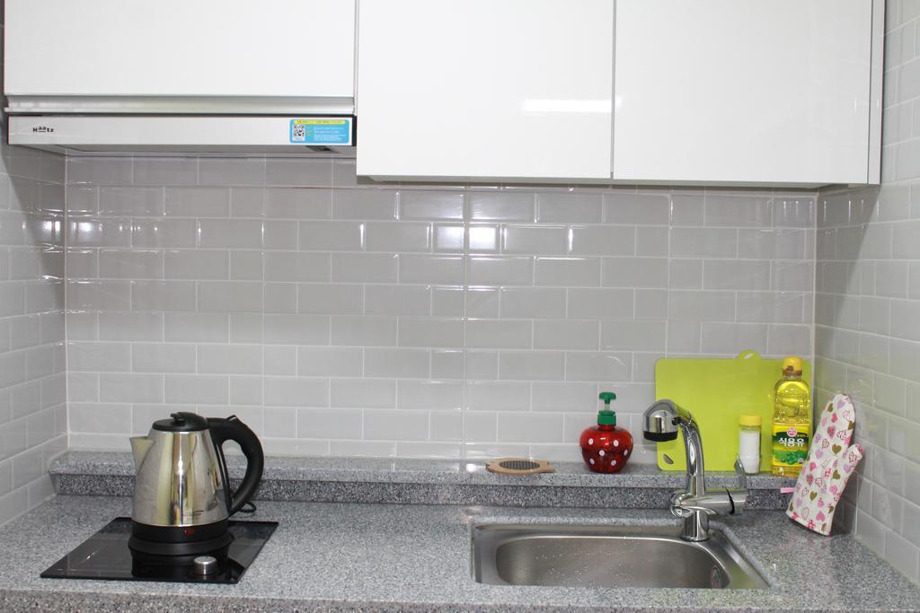 R Station Guest house Seoul