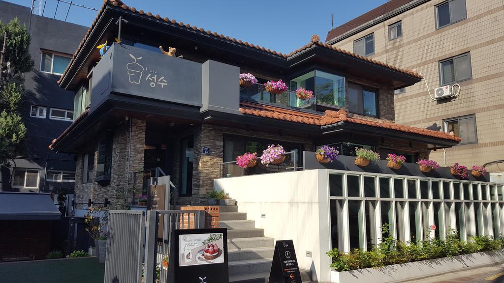 Forest Hostel Seoul