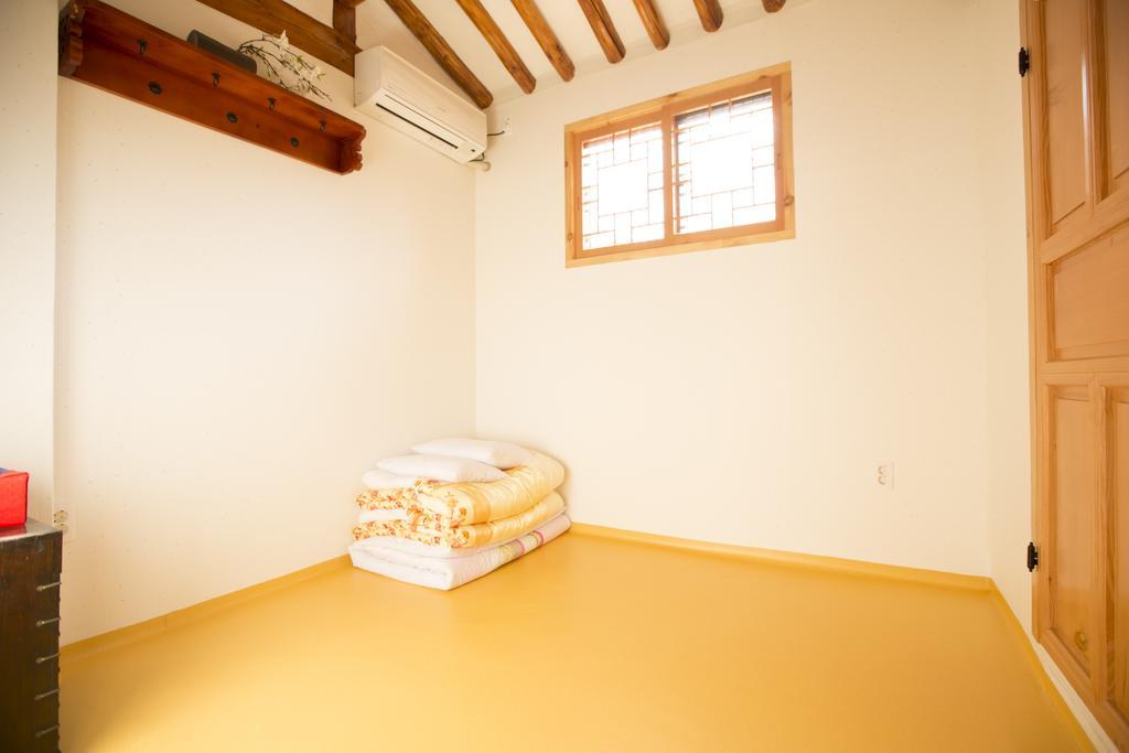 Guest house Bukchonae