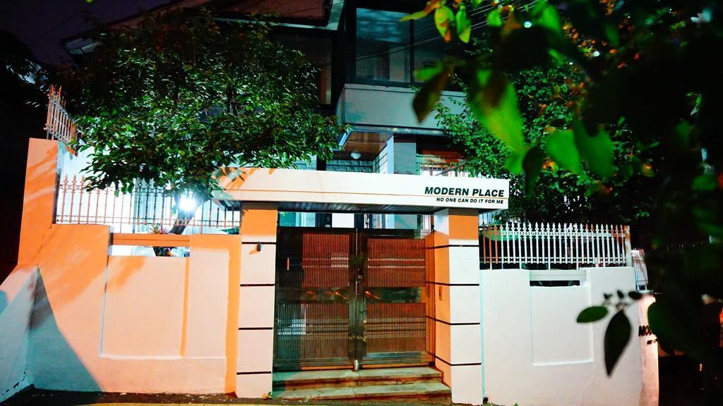 Modern Place