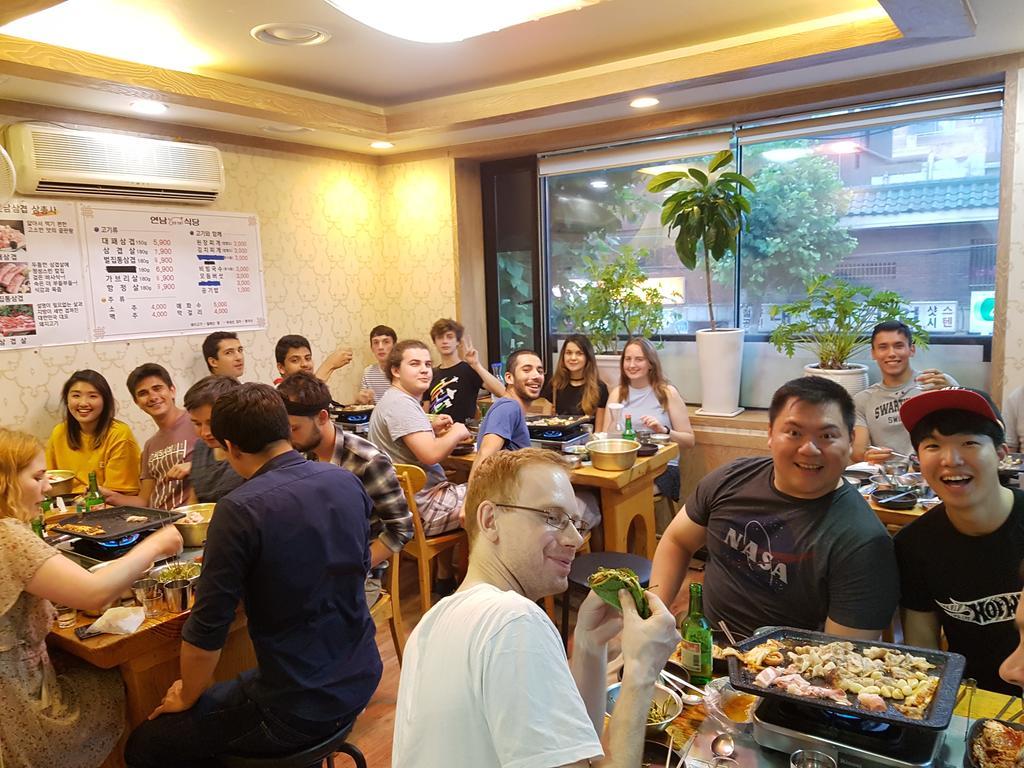 Time Traveler Relax Hongdae 2* Seoul