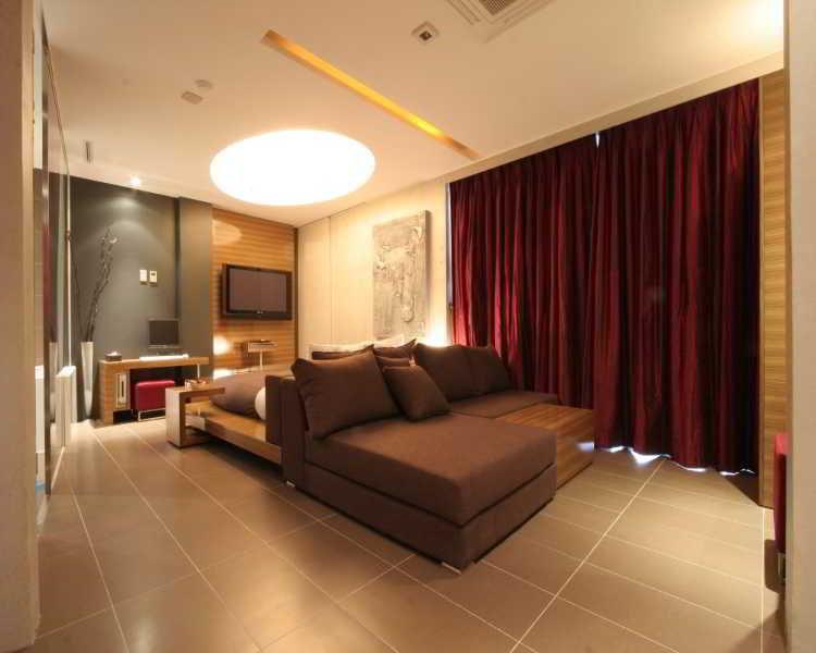 Hotel Tria Business & Boutique