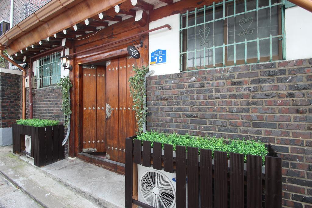 Icos 1 - Female Only Guest house 2*