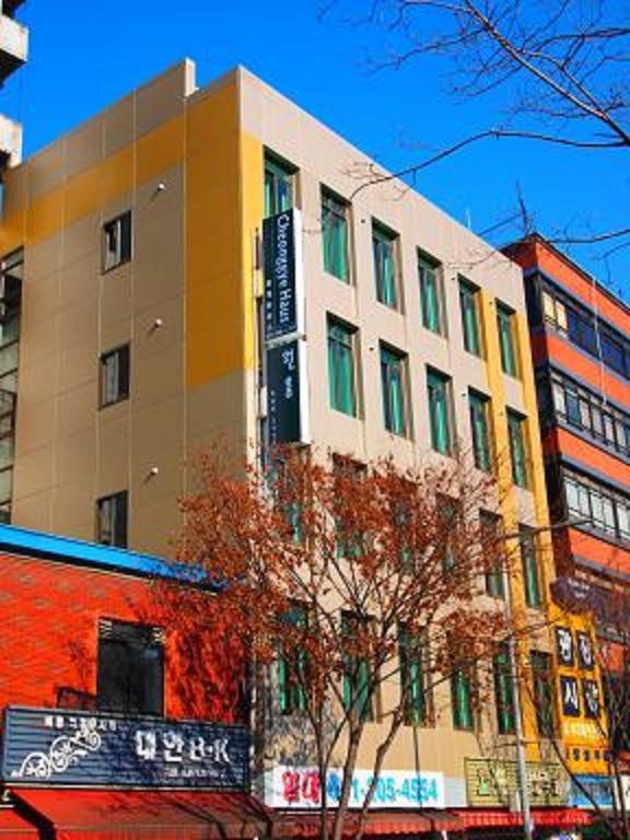 Cheonggye Haus * Seoul