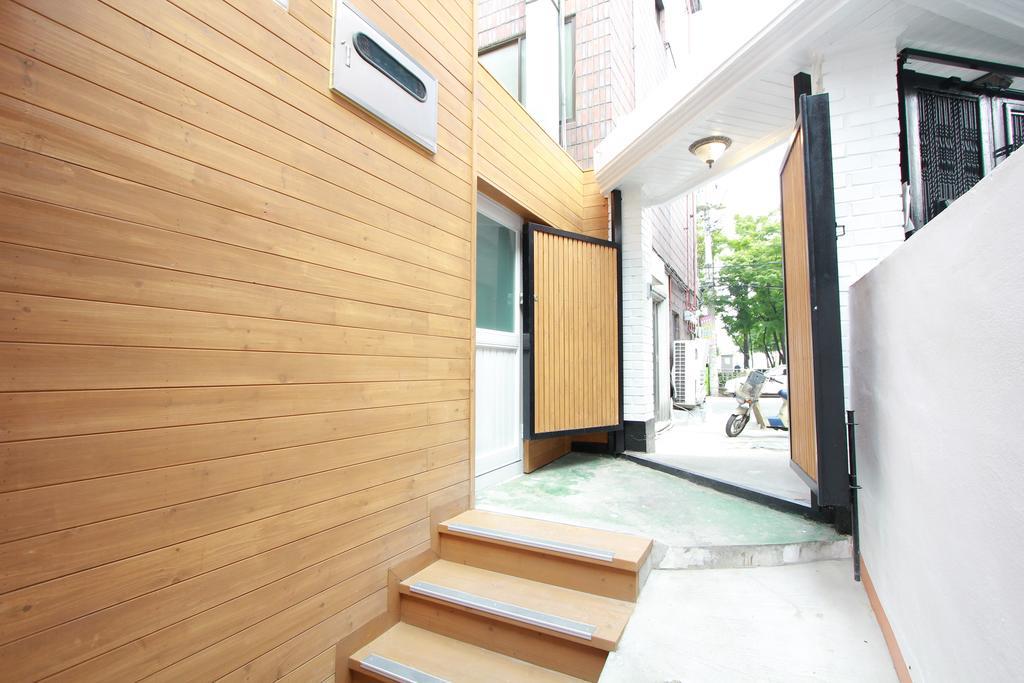 Cocoonstay Hongik Univ. Station * Seoul