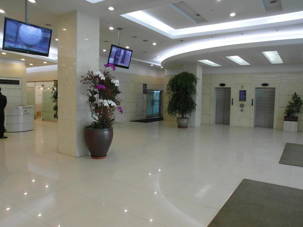 New Hilltop Hotel 3*