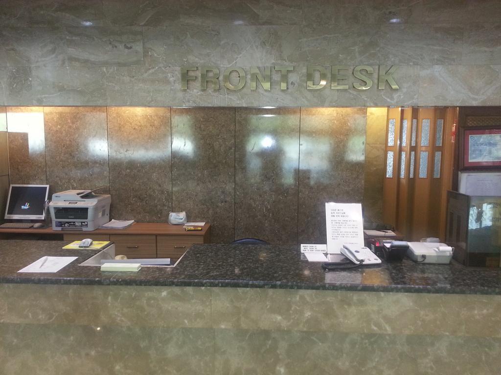 Itaewon Crown 3*