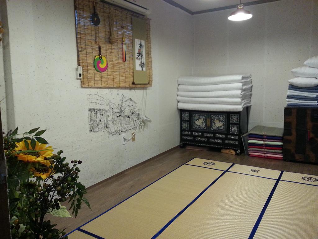 Guest house Punggyeong Hanok *
