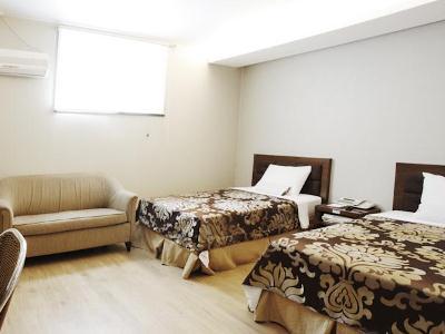 Hotel M. Biz