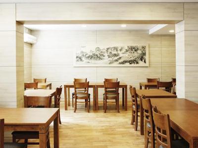 M. Biz Hotel