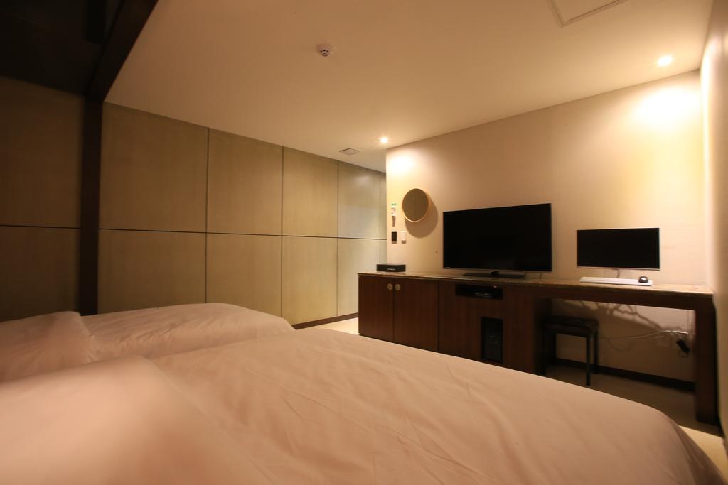 Hotel The Ace 3*