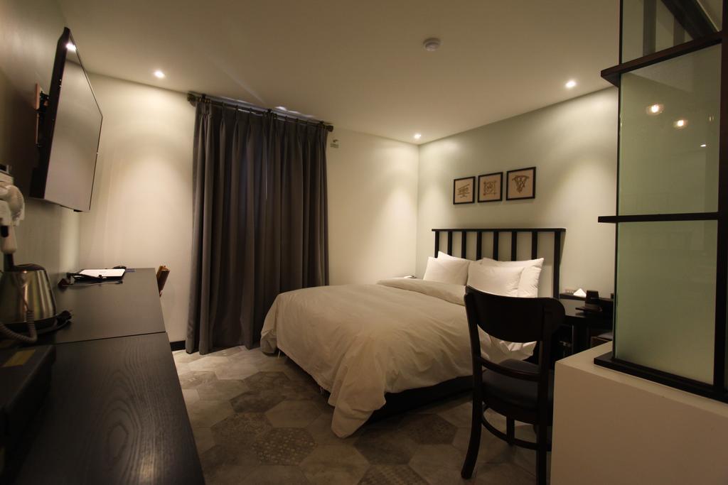 Premier Hotel Xym Hotel 2*