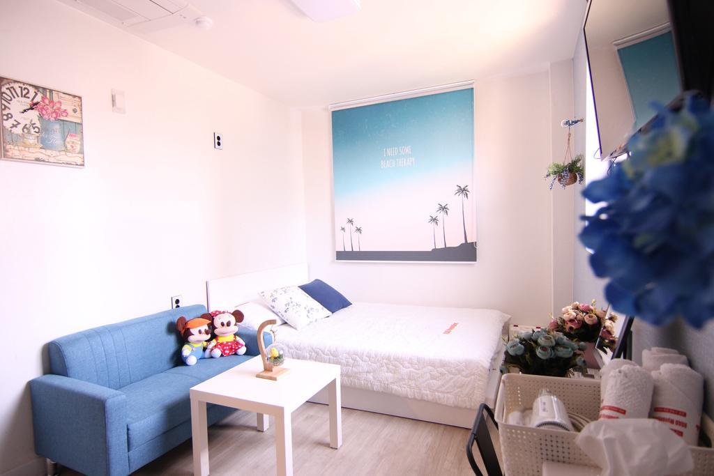 Road Myeongdong Guest house Seoul
