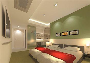 Travelodge Myeongdong Namsan 4*