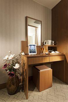 Travelodge Myeongdong Namsan 4* Seoul
