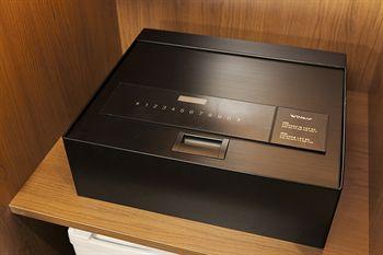 Hotel Travelodge Myeongdong Namsan