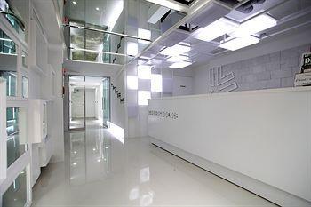 K-pop Tower Hostel *