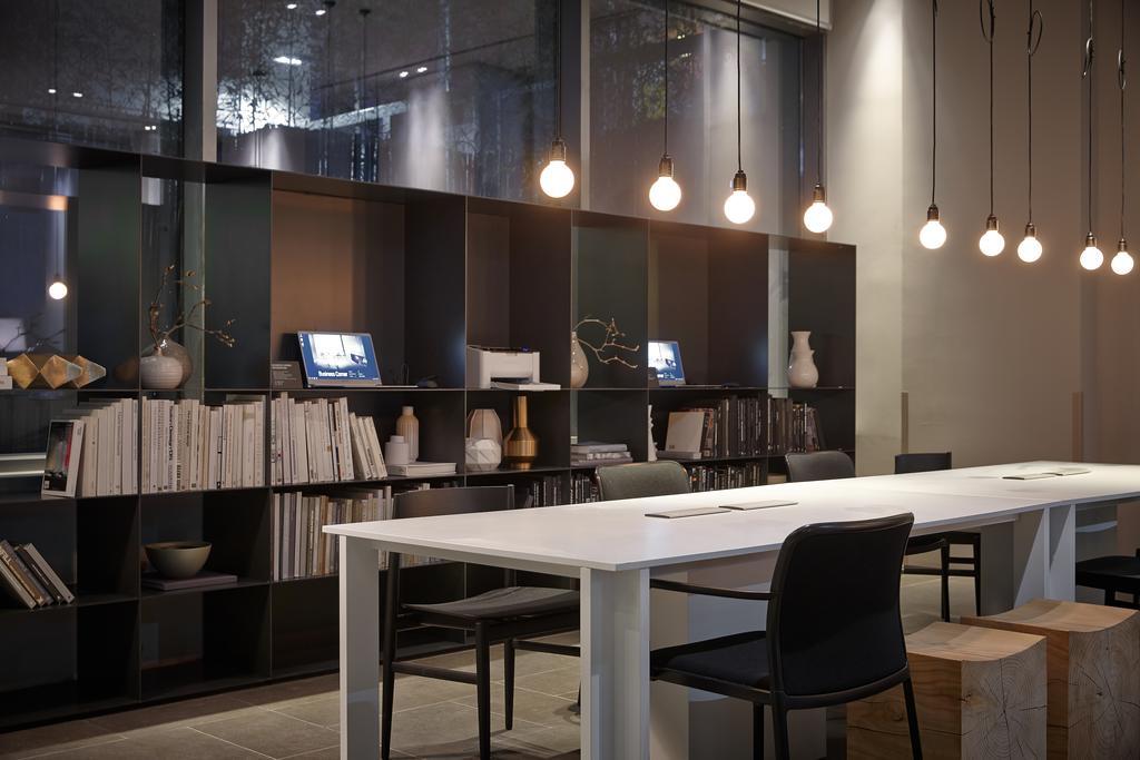 Shilla Seocho Gangnam Station Seoul