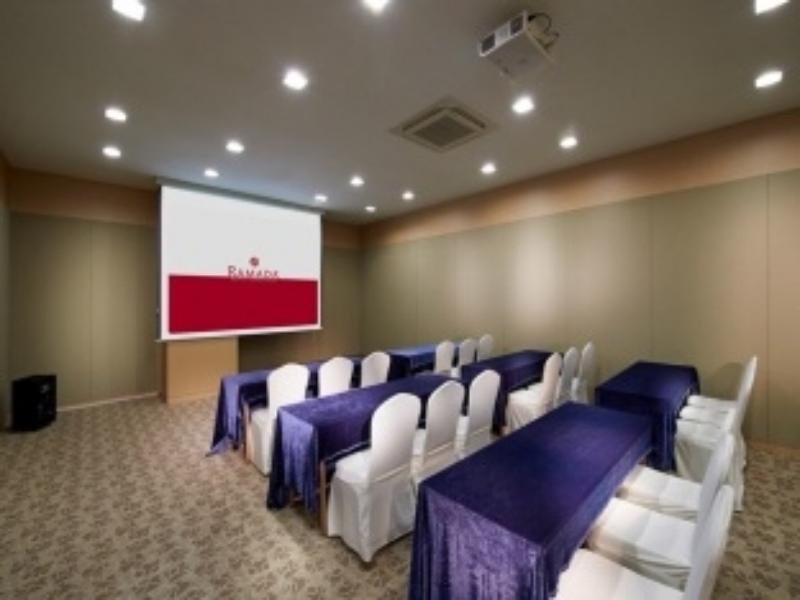 Ramada By Wyndham Dongdaemun Hotel