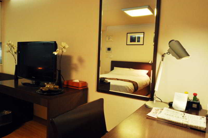 Hotel Gangnam Family 3*