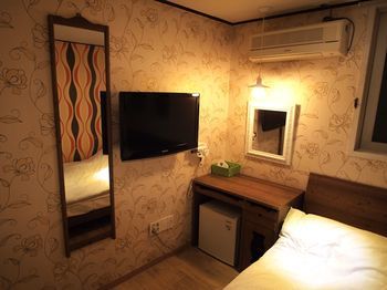 Shinchon Albergue *
