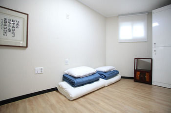 Seowon Gyeongbok - Hotel Seoul