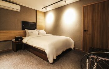 Gangnam Blanc Motel Seoul