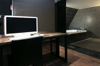 Imt Hotel 3*