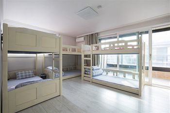 Garosu Stay - Hostel Hotel 2*