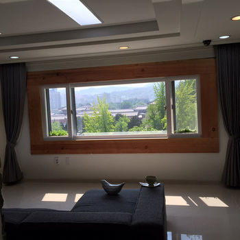 Woo Guest house