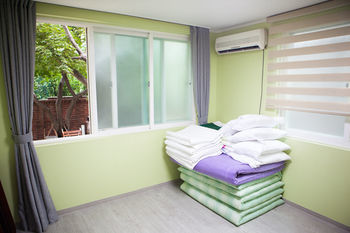 Hans House Hotel *