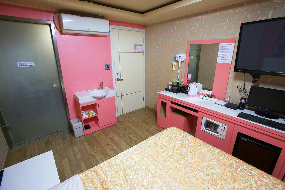 Real Boutique 2*