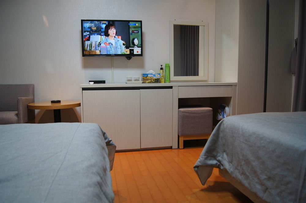 Gogoong Hotel 2*