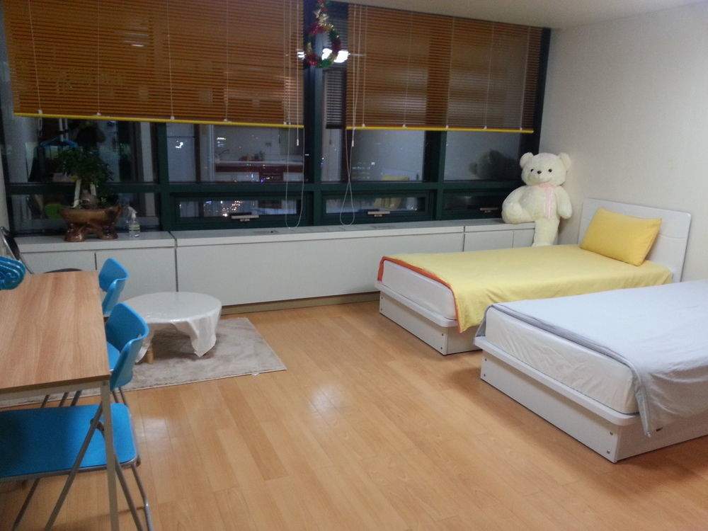 Apartment Ewha *