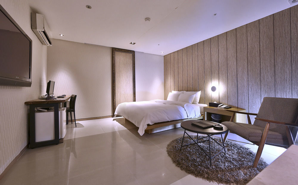 Hotel Imt