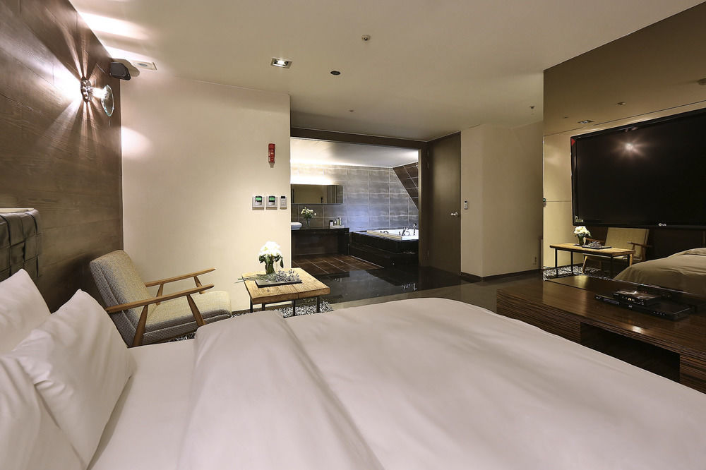 Imt Hotel 3*