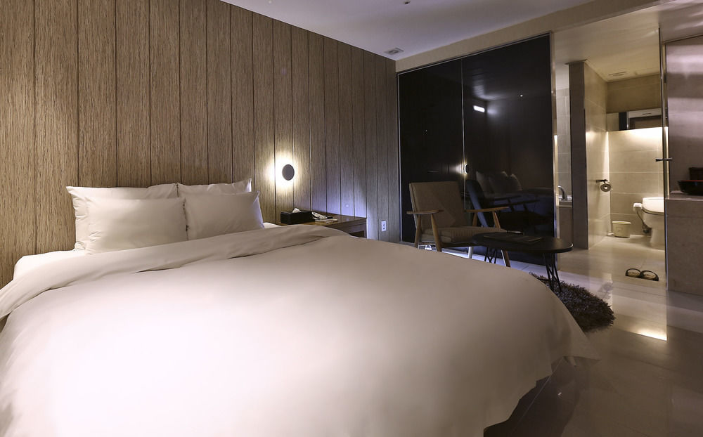 Imt 3* Seoul