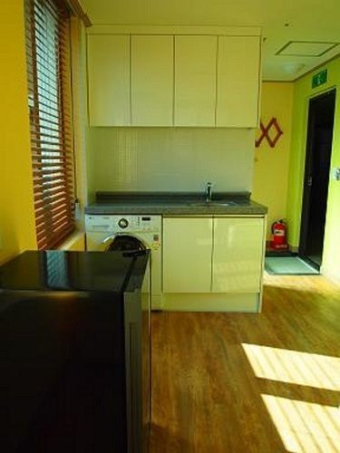 Cheonggye Haus Hostel *