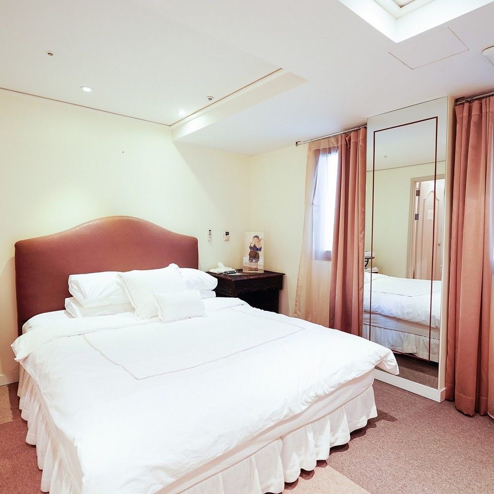 Apartment The Win Art House Seoul