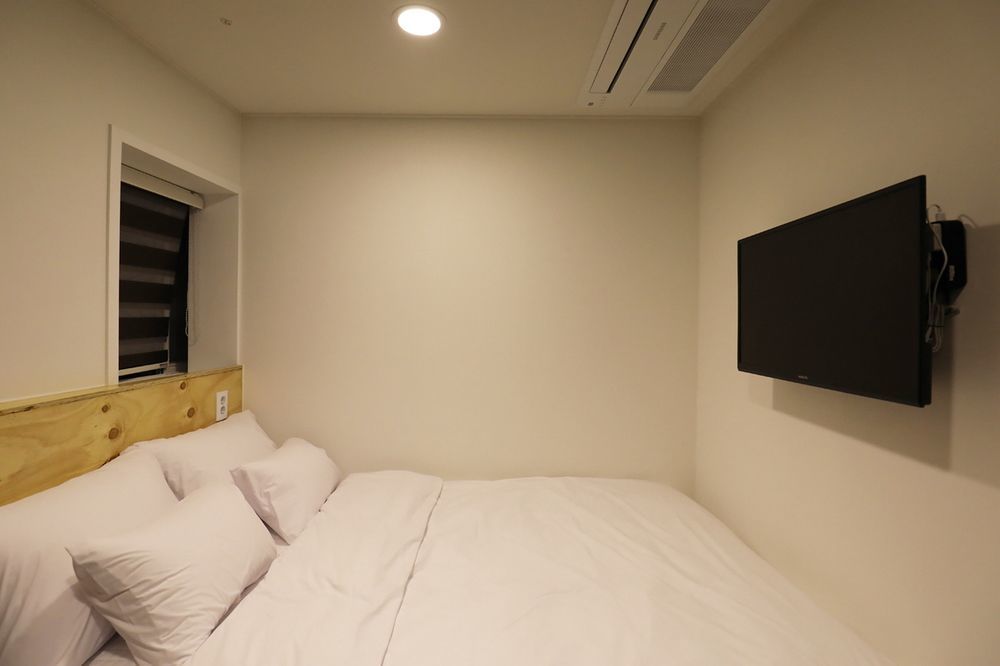 Step Myeongdong 1 Hostel