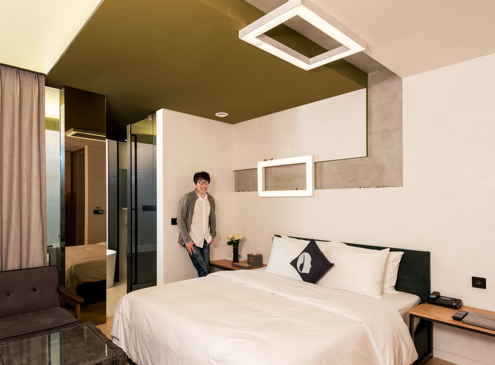 The Designers Cheongnyangni Hotel