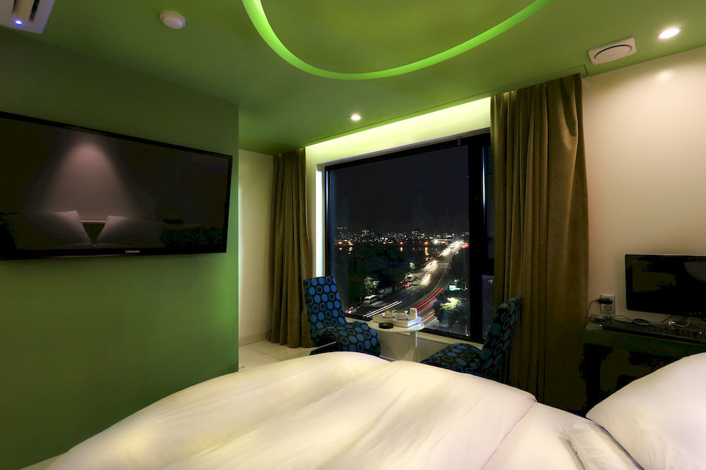 Circle Motel 2*