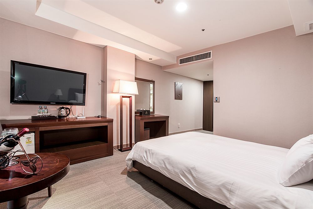Hotel New Hilltop
