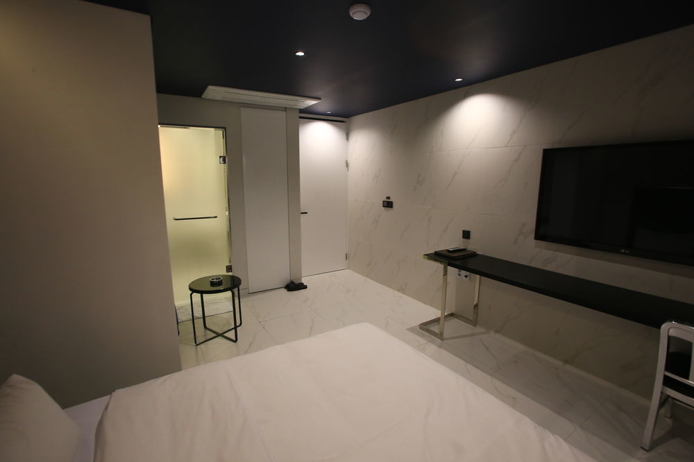 Motel Yeoksam Star Premier 2*