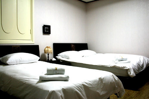 Jbis Hotel