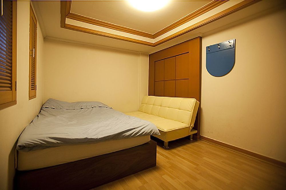 Oppa Hostel *