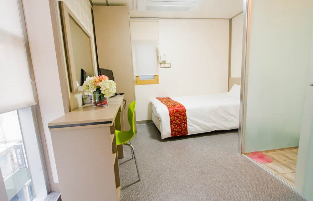 Oyo Myeongdong 2 Hostel *